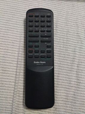 OEM Radio Shack Model 25 VCR Remote Control - Tested & Works